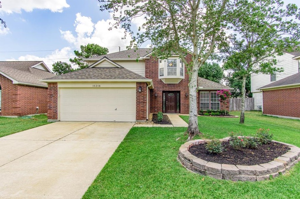 15318 Chestnut Falls Dr, Cypress TX  77433-5620 exterior