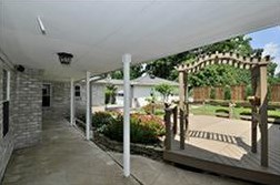 5814 Old Lodge Dr, Houston, TX 77066