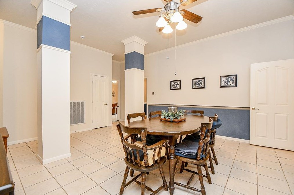 3419 Windcrest Ct, Pearland TX  77581-6455 exterior