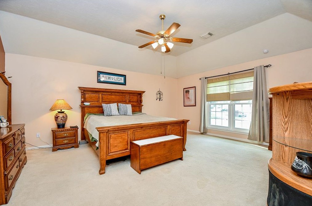 3419 Windcrest Ct, Pearland TX  77581-6455 exterior