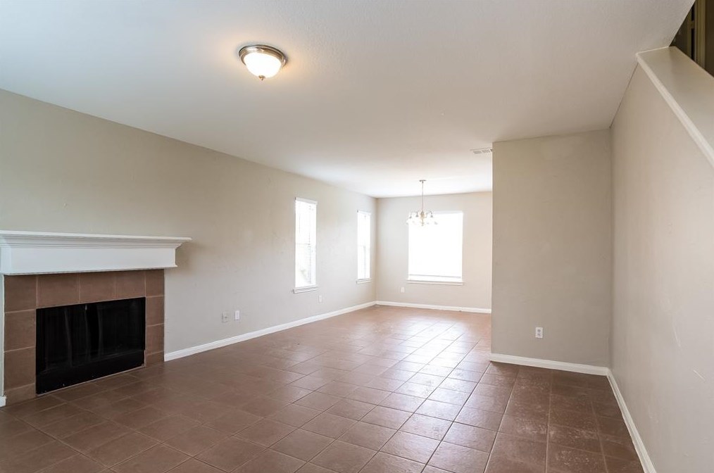 6606 Chantalle Dr, Katy TX  77449-4358 exterior