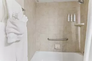 6102 Seawall Blvd, Galveston, TX 77551 - Photo 4