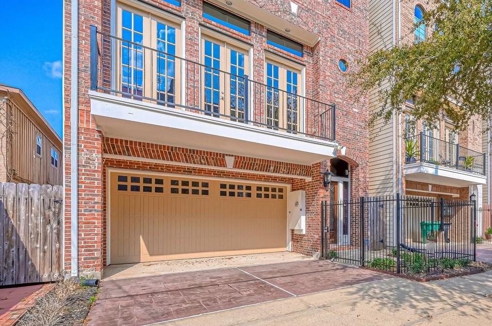 1731 Oakdale St, Houston, TX 77004
