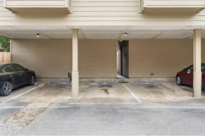 2100 Tanglewilde Street #422, Houston, TX 77063 - Photo 14
