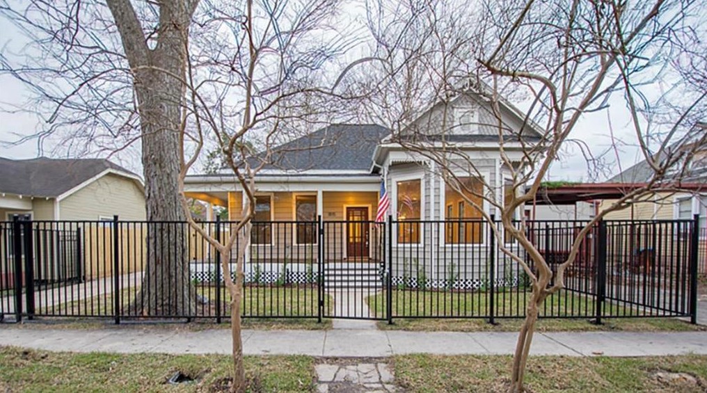 1815 Chapman St, Houston, TX 77009