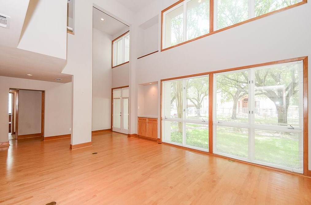 4132 Dartmouth Ave, Houston, TX 77005