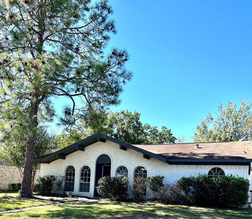 11022 Sageberry Dr, Houston, TX 77089
