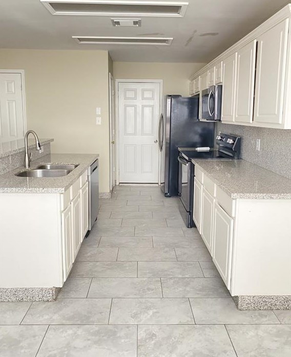 27 Butterfly Branch Pl, Spring TX  77382-2300 exterior