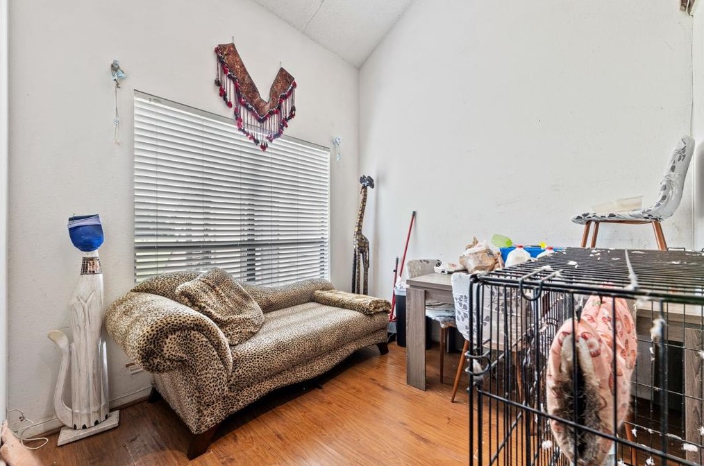 8547 Sands Point Dr, Houston, TX 77036-2773