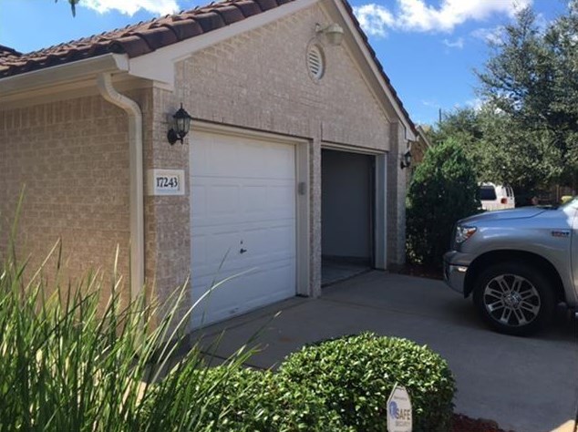 17243 Cricketbriar Ct, Houston, TX 77084
