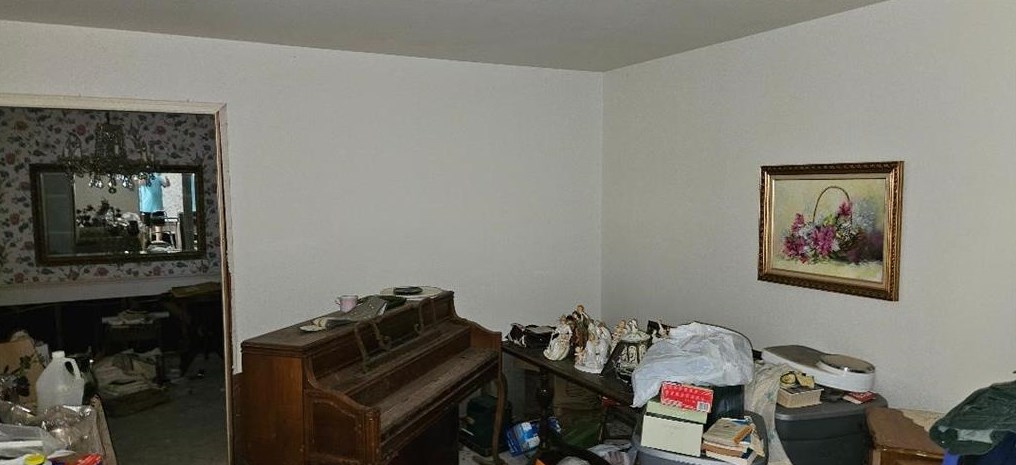 5442 Winding Way Dr, Houston, TX 77091-1308