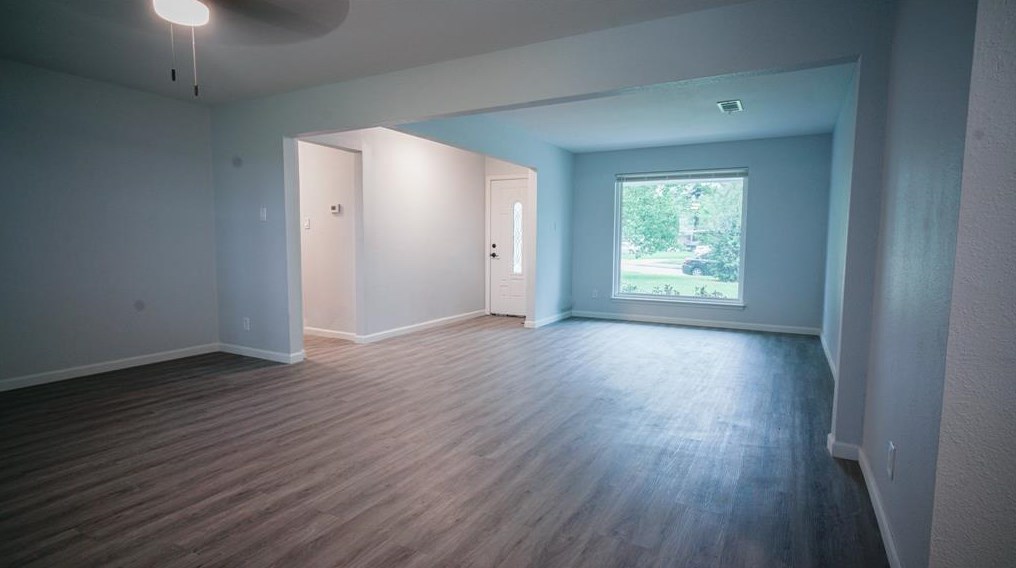 10302 Woodwick St, Houston TX  77016-2845 exterior
