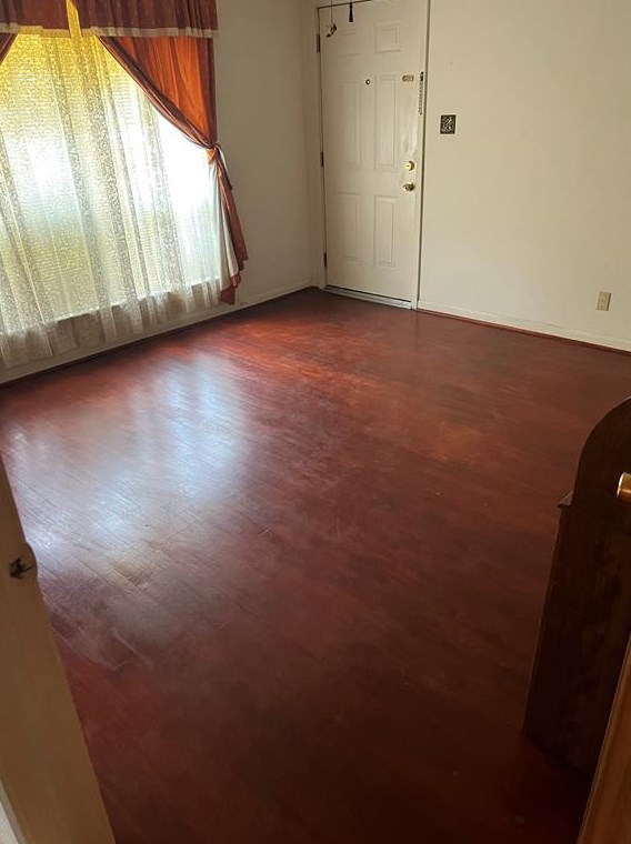 10207 Carthage Dr, Houston, TX 77089-1407
