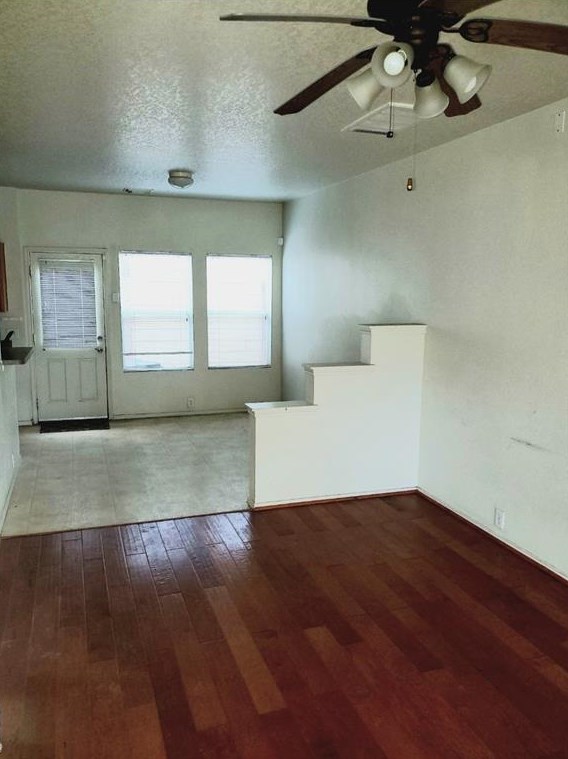 23629 Twisting Falls Dr, Spring, TX 77373-7682