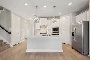 124 Bay Bridge Ct, Montgomery, TX 77316 - Photo 2
