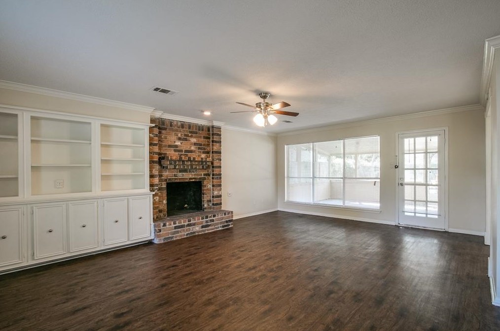 17923 Tall Cypress Dr, Spring TX  77388-4958 exterior