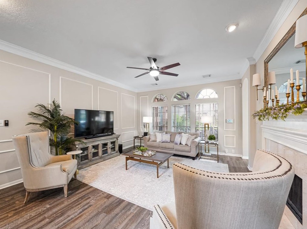 1370 Remington Crst Dr, Houston TX  77094-2948 exterior