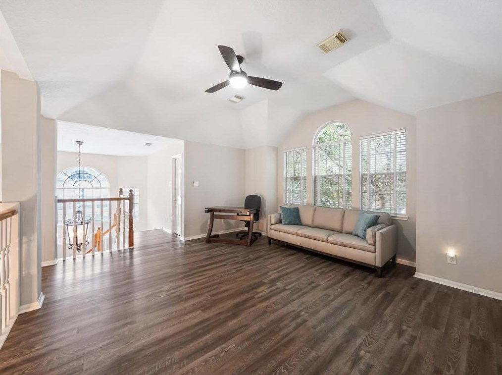1370 Remington Crst Dr, Houston TX  77094-2948 exterior