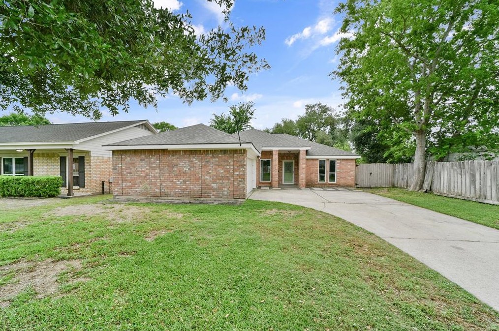 13311 Meisterwood Dr, Houston, TX 77065