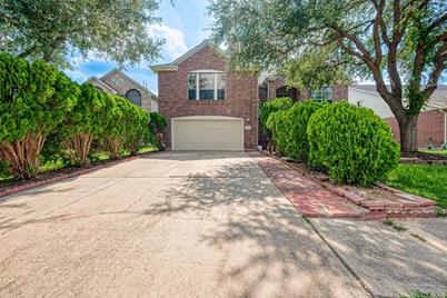 16511 Village View Trail, Sugar Land, TX 77498 - Photo 1