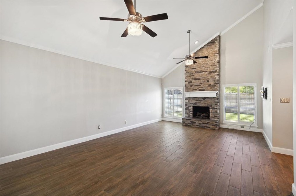 1311 Ambergate Dr, Houston TX  77077-2520 exterior
