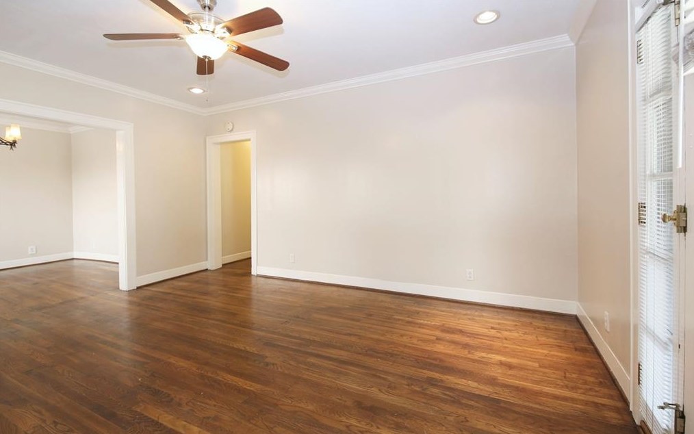 318 Saulnier St, Houston TX  77019-4425 exterior