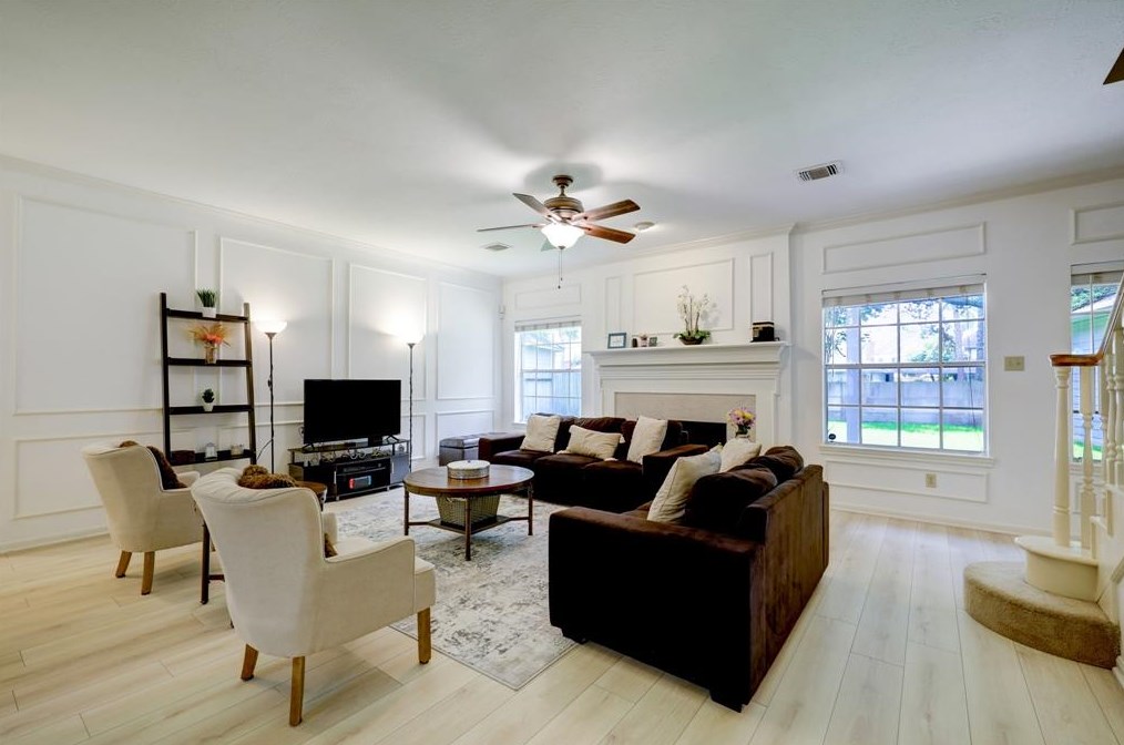 15931 Viney Creek Dr, Houston TX  77095-1677 exterior