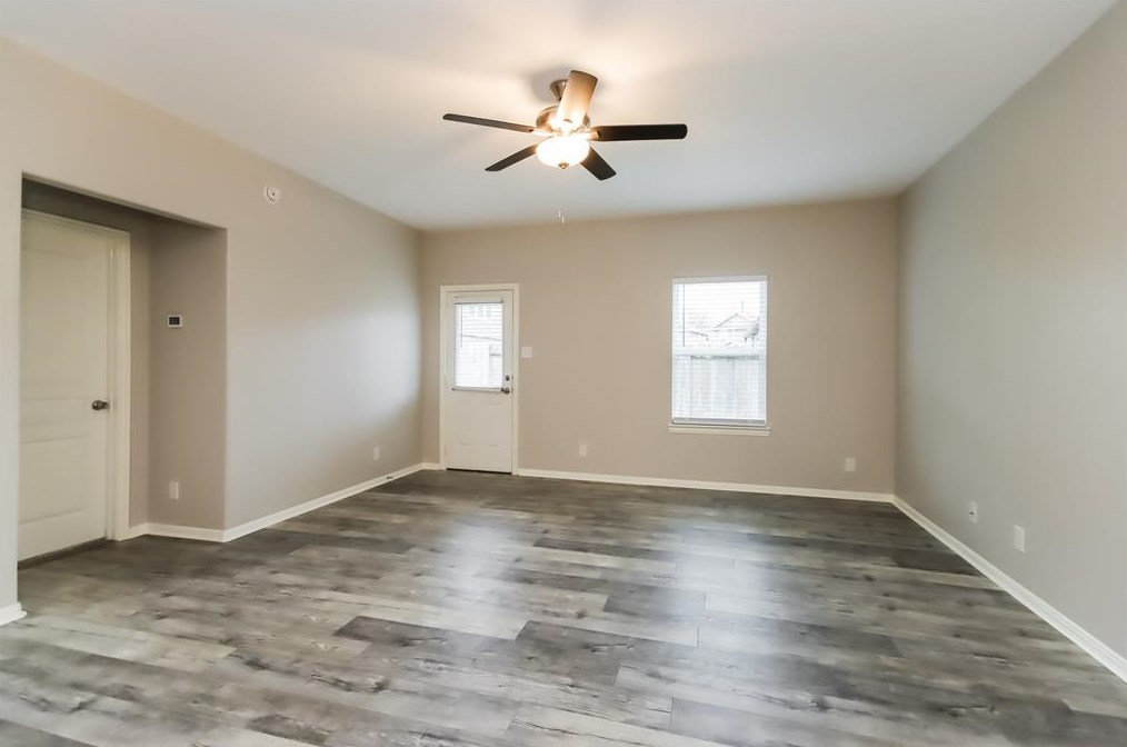 6110 Borage St, Crosby TX  77532-7479 exterior
