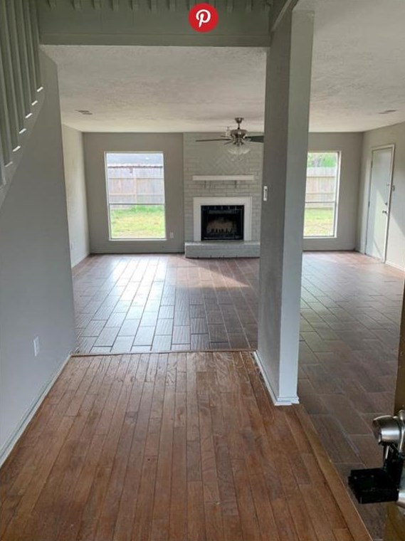7511 Flair Oaks Dr, Houston, TX 77040