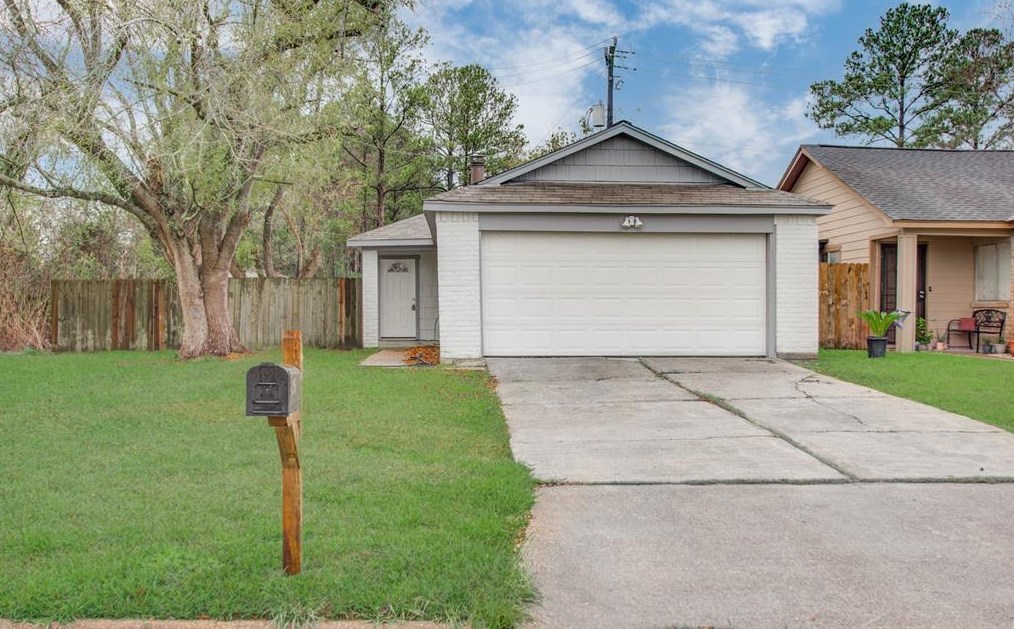 13146 Crystal Cv Dr, Houston TX  77044-1813 exterior