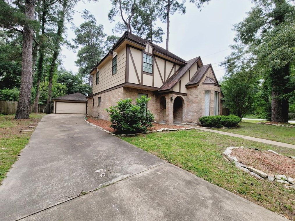 12315 Christy Mill Ct, Houston, TX 77070