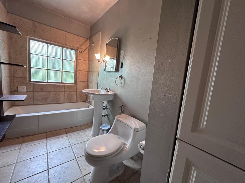 539 34 St, Houston TX  77018-6316 exterior