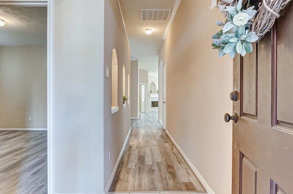 24503 Lakecrest Bend Dr, Katy, TX 77493