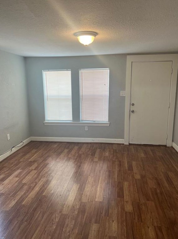 4201 Chapman St #b, Houston, TX 77009