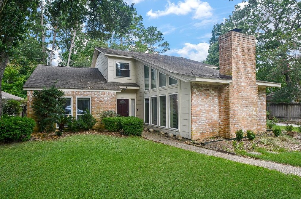 11819 Laneview Dr, Houston, TX 77070