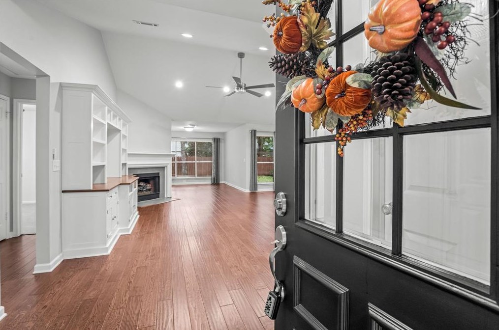 79 Trillium Cir, Spring TX  77381-6005 exterior