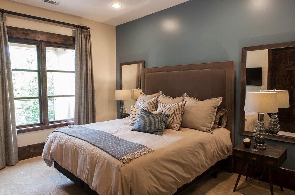5526 Navarro St, Houston TX  77056-6231 exterior