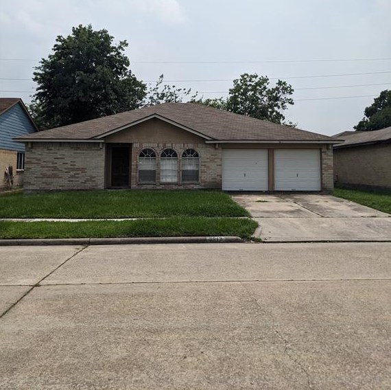 3519 Hombly Rd, Houston, TX 77066-4829