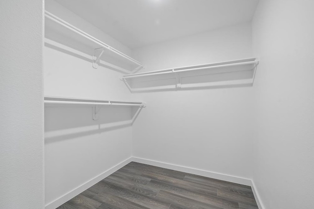 7804 Crestview Dr, Houston TX  77028-2503 exterior