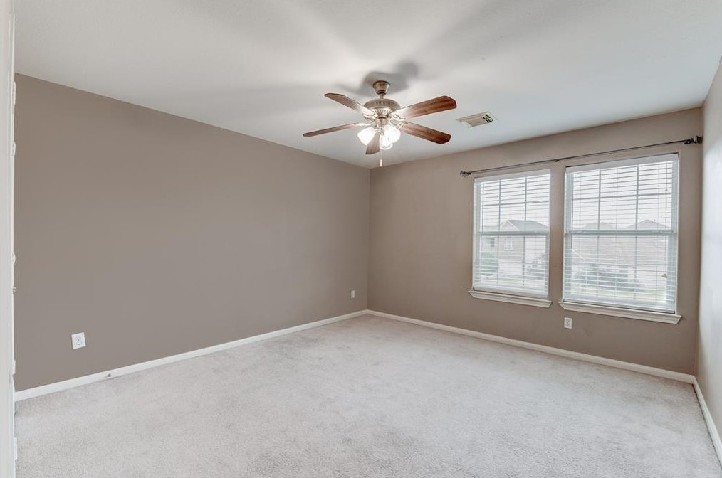 8950 Santo Domingo, Houston, TX 77017