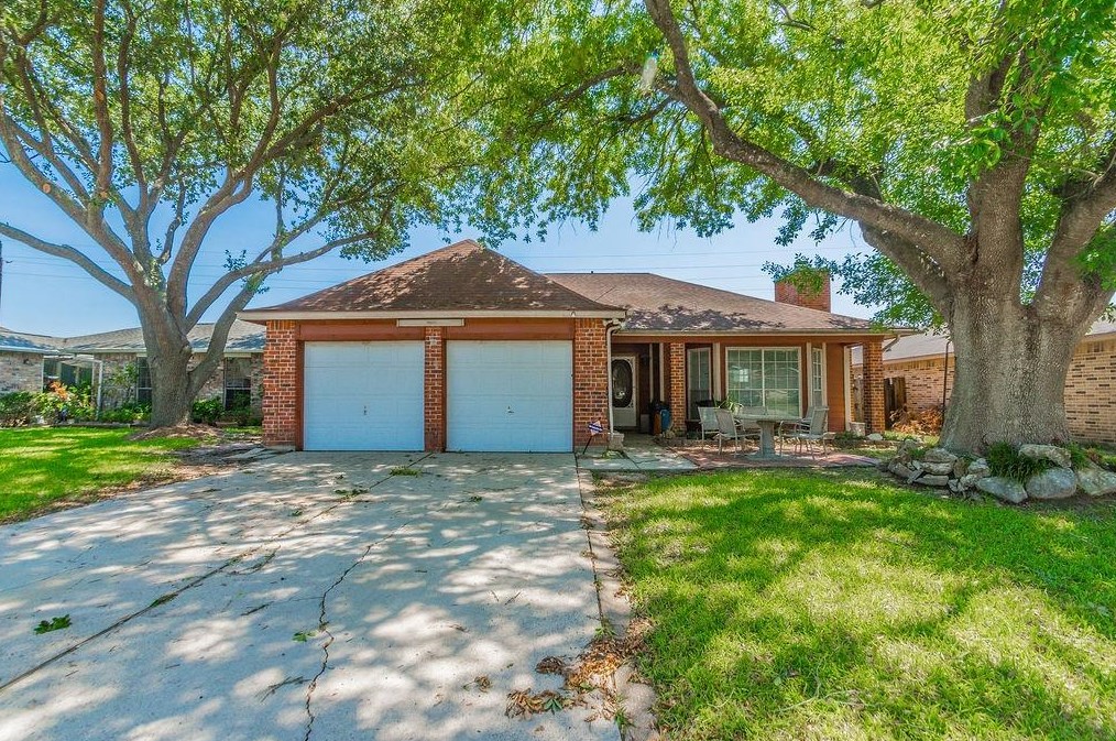 23226 Timberbrook Dr, Spring, TX 77373-7743
