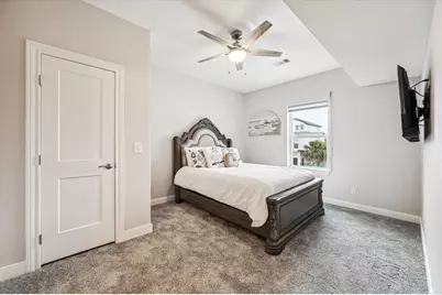 430 Amanda Circle, Tiki Island, TX 77554 - Photo 26