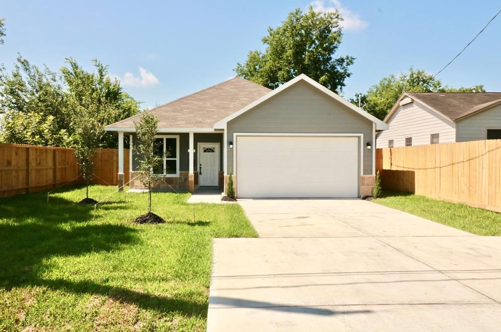 4238 Aledo St, Houston, TX 77051