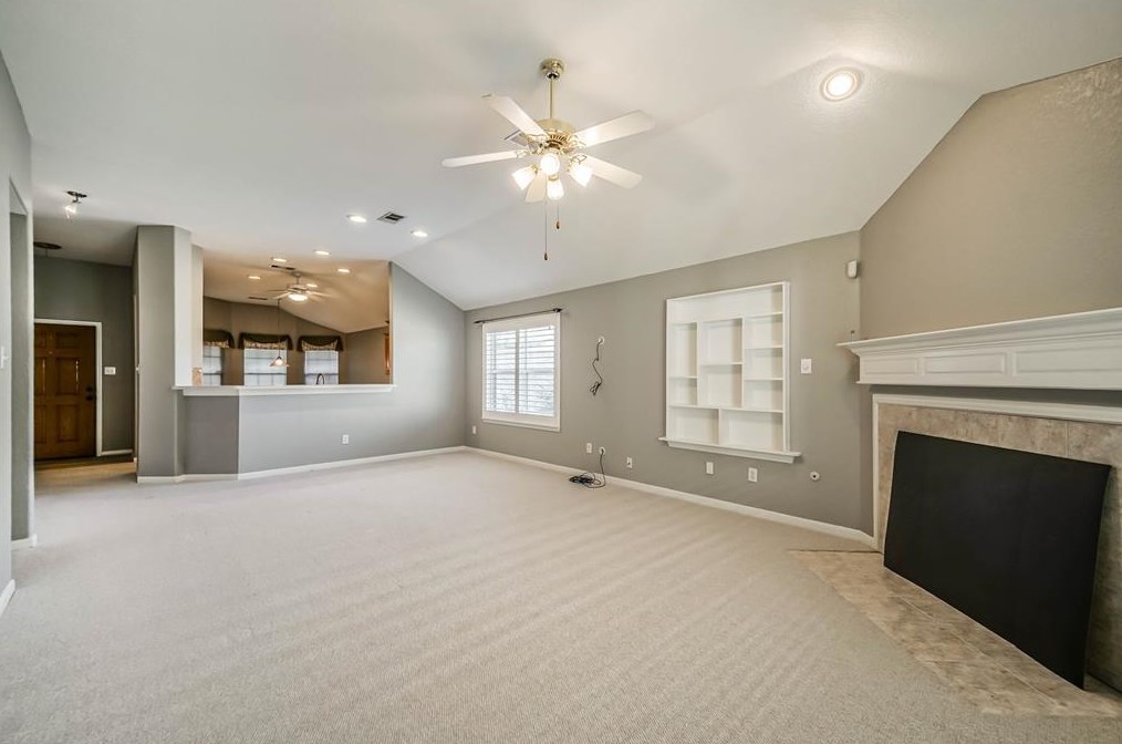 10314 Friars Hl, Houston, TX 77070