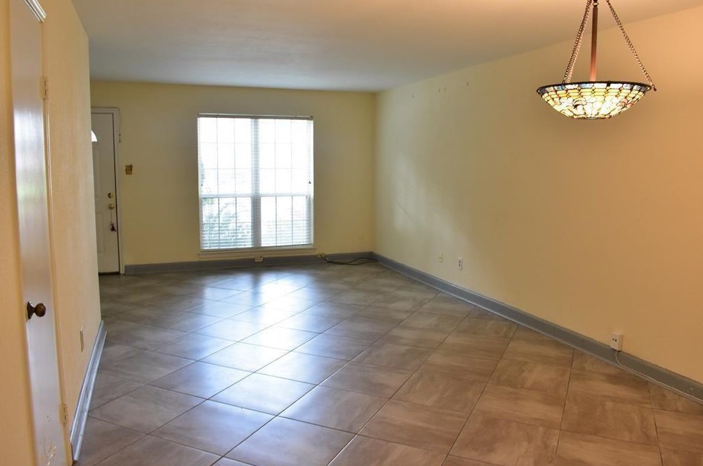 6410 Del Monte Dr Apt 5, Houston, TX 77057