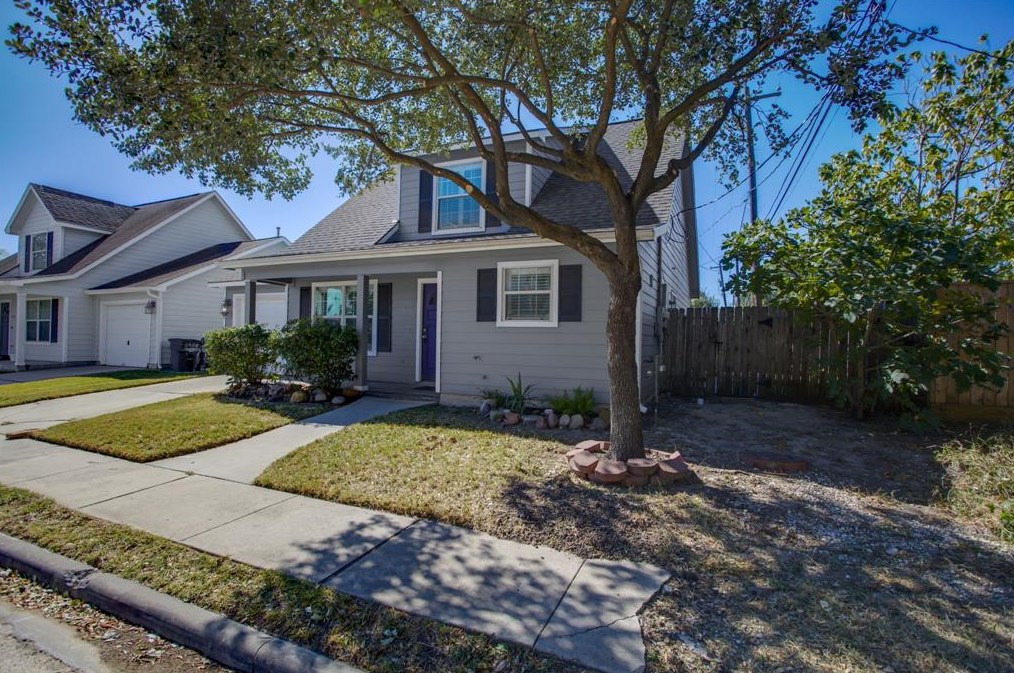 3506 Garrow St, Houston, TX 77003