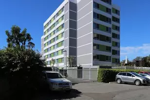 14650 Sherman Way, Los Angeles, CA 91405 - Photo 4