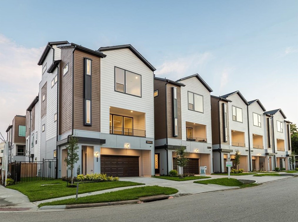 1605 Patterson St, Houston, TX 77007-3405