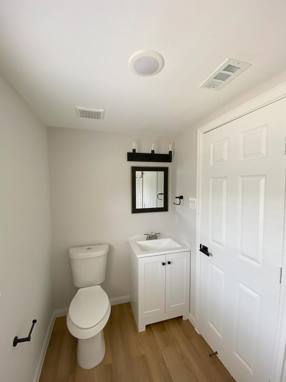 3922 King, Houston TX  77026-1539 exterior