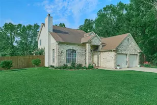 7503 Revelwood Dr, Magnolia, TX 77354 - Photo 2